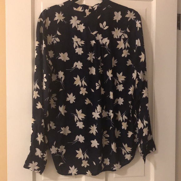 Breezy Flower Print Top - Picture 4 of 4